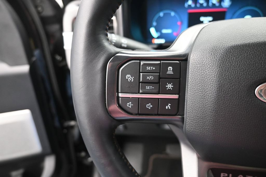 Used 2023 Ford F350 Platinum w/ FX4 Off-Road Package AWD/4WD image 7