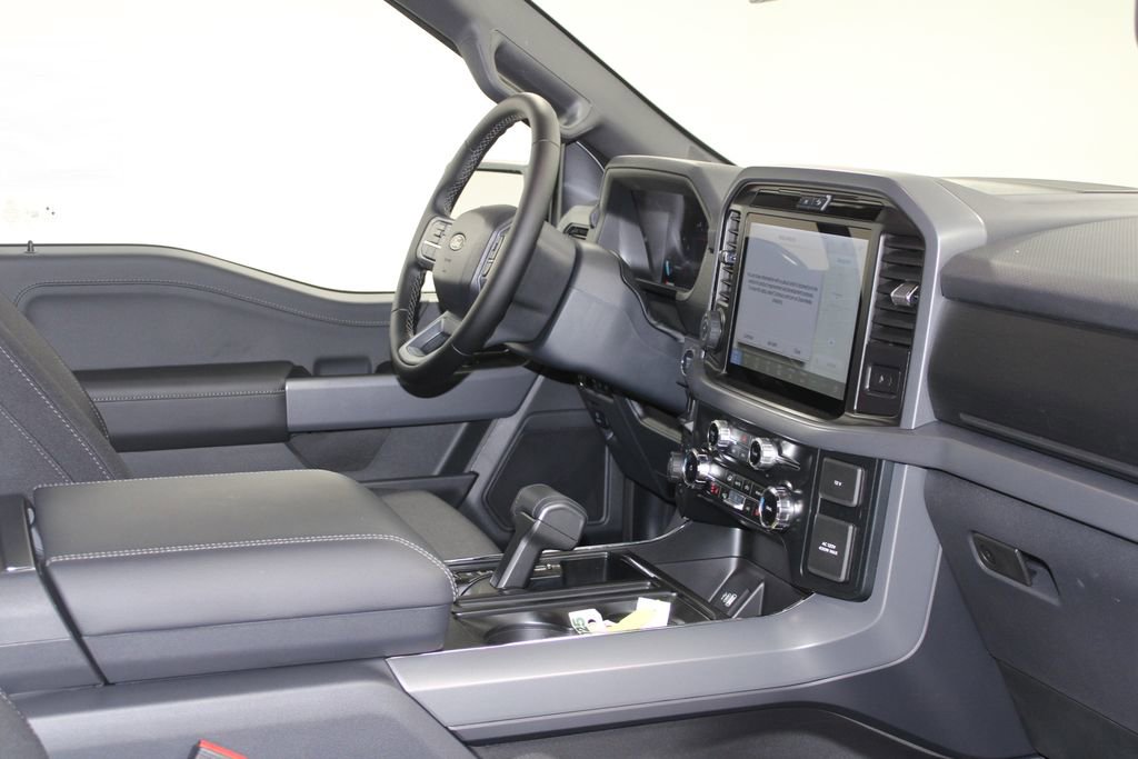 New 2025 Ford F150 XLT w/ Equipment Group 302A MID image 30