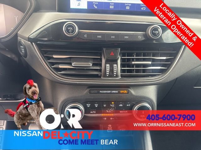 Used 2025 Ford Escape Active image 25