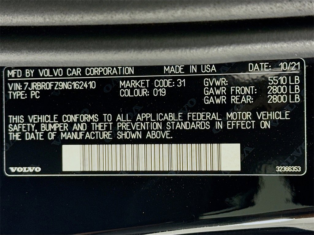 Used 2022 Volvo S60 T8 R-Design Expression w/ Premium Package image 34