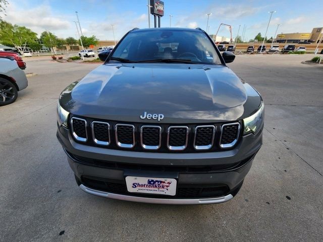 Used 2023 Jeep Compass Limited w/ Elite Group image 2