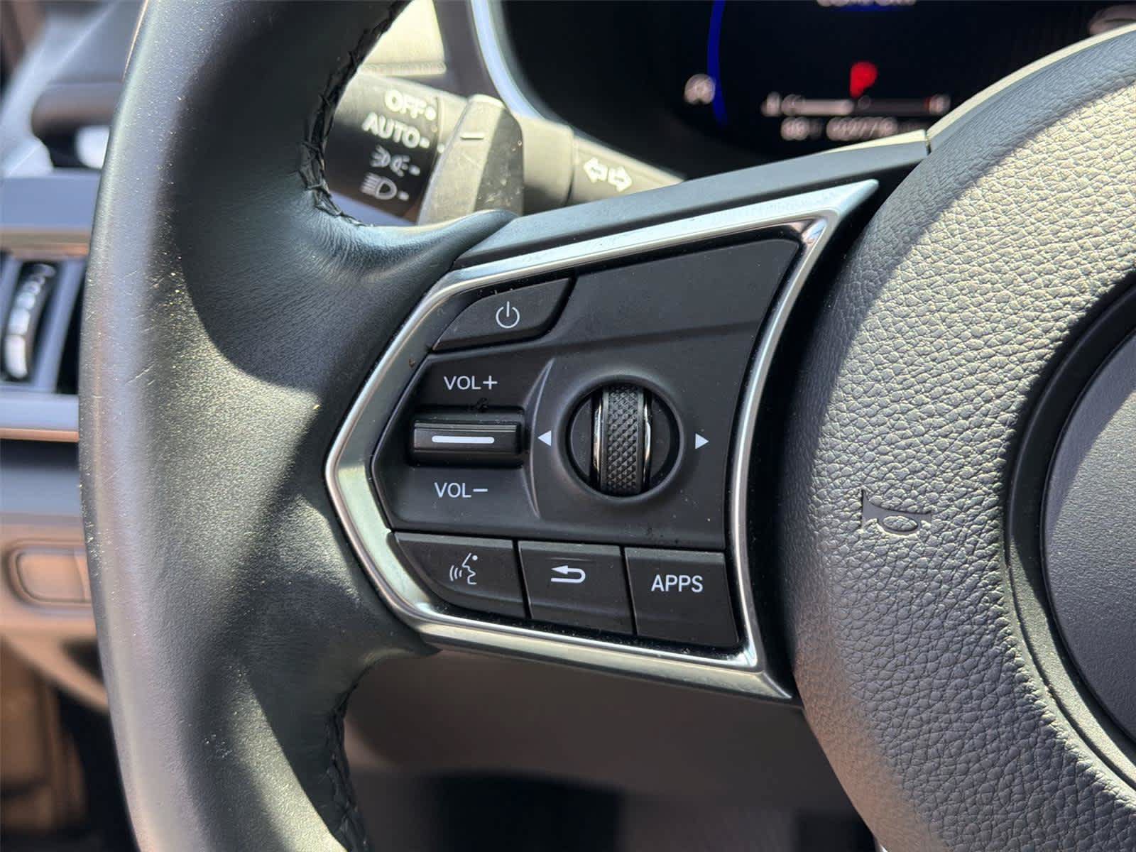 Certified 2024 Acura MDX w/ Technology Package FWD image 34