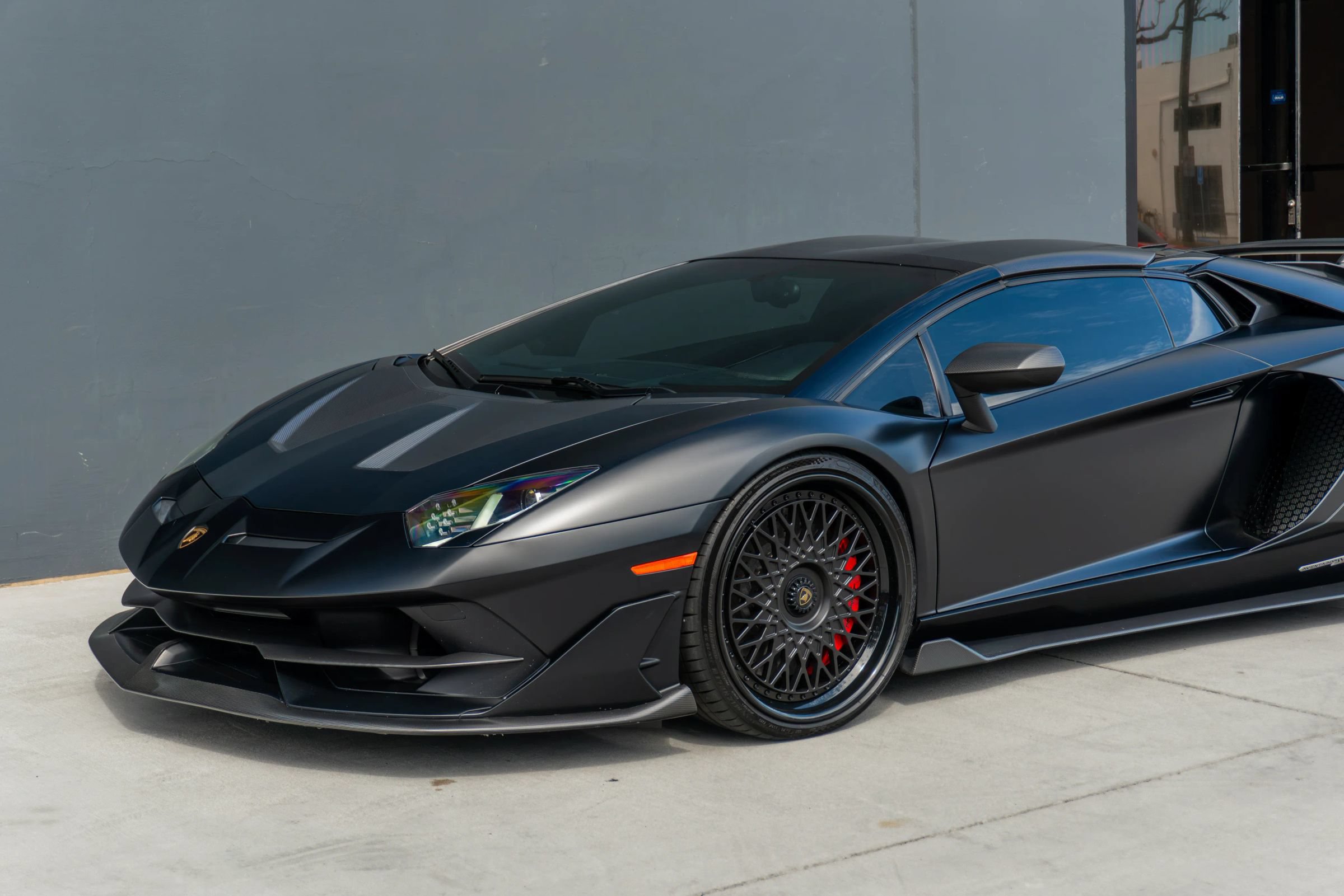 Used 2020 Lamborghini Aventador SVJ AWD/4WD image 23