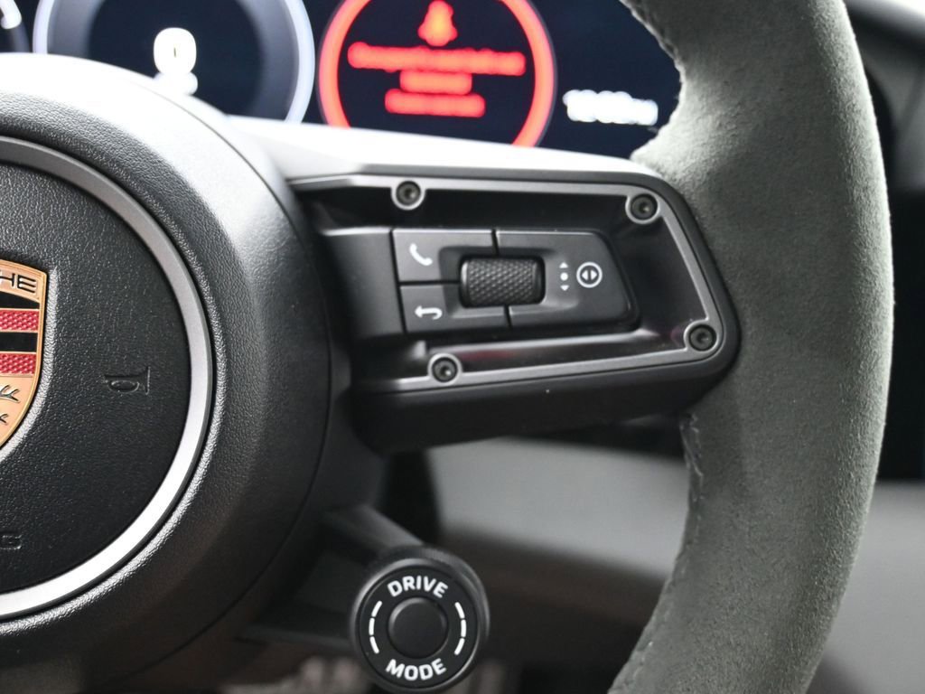 Certified 2025 Porsche Taycan 4S image 10