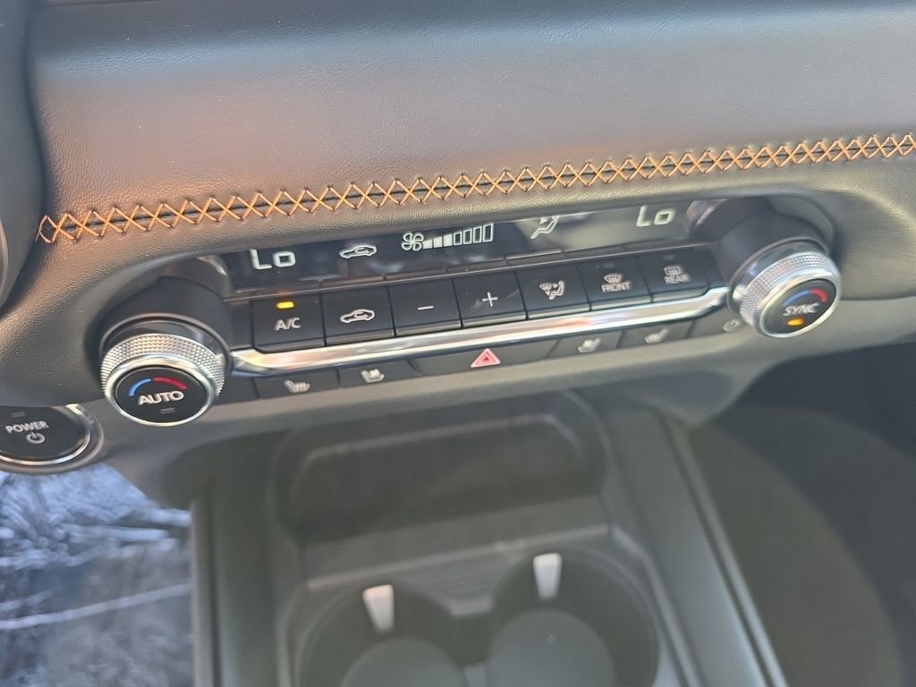 Certified 2025 MAZDA CX-50 2.5 Hybrid w/ Weather Package image 22