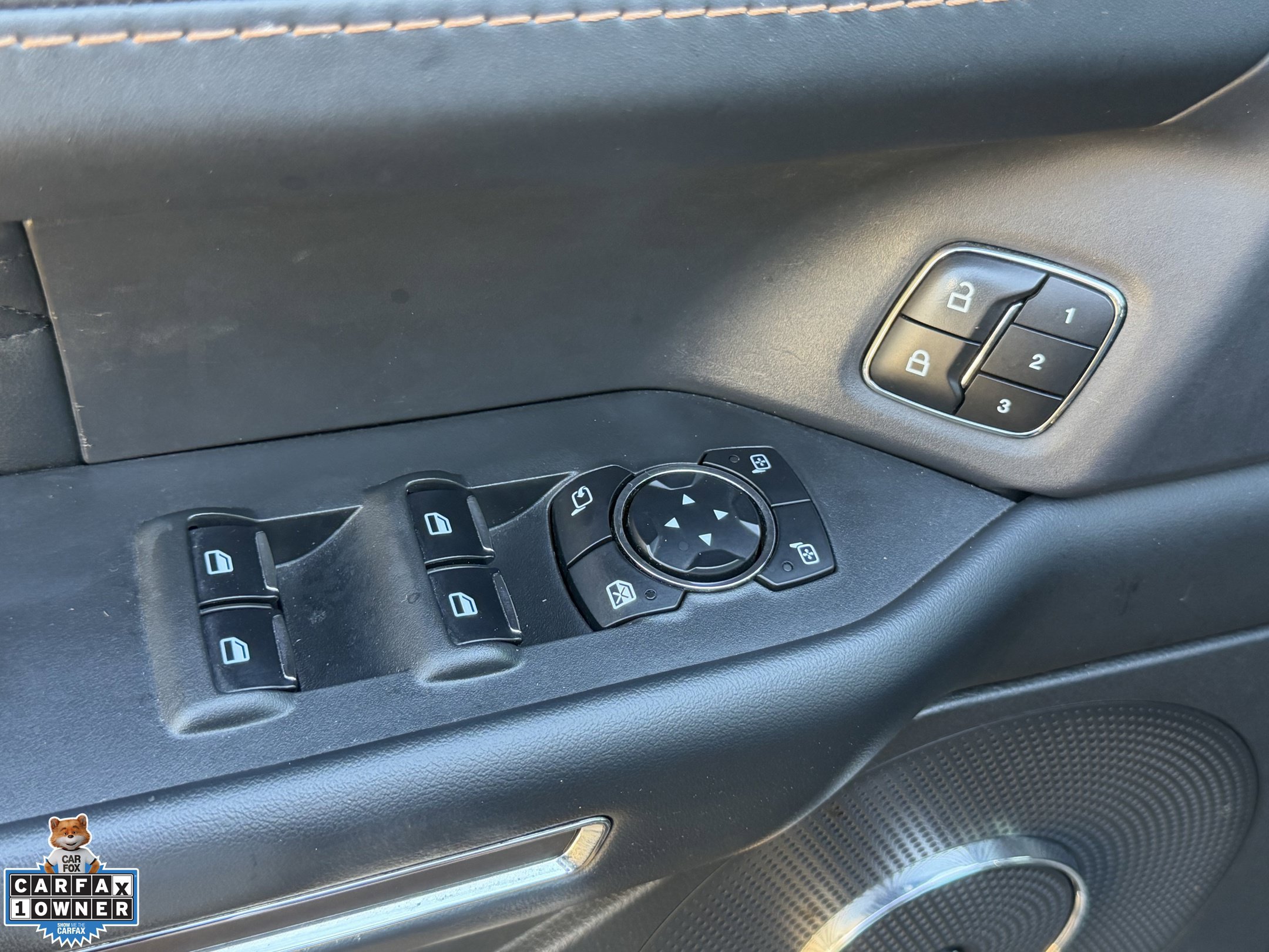 Used 2023 Ford Expedition Max Platinum AWD/4WD image 32