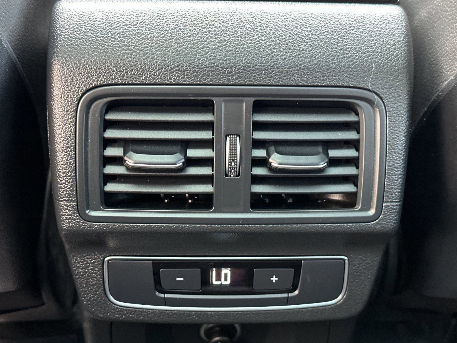 Used 2020 Audi Q5 2.0T Premium w/ Convenience Package image 14