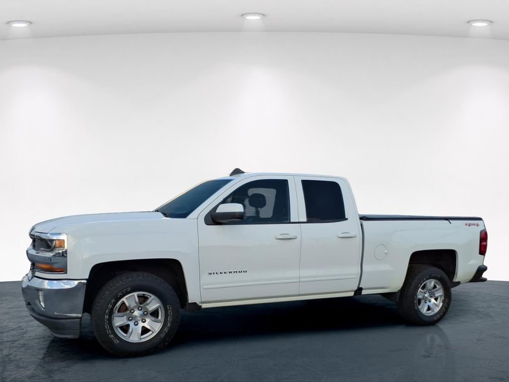 Used 2017 Chevrolet Silverado 1500 LT w/ All Star Edition image 7