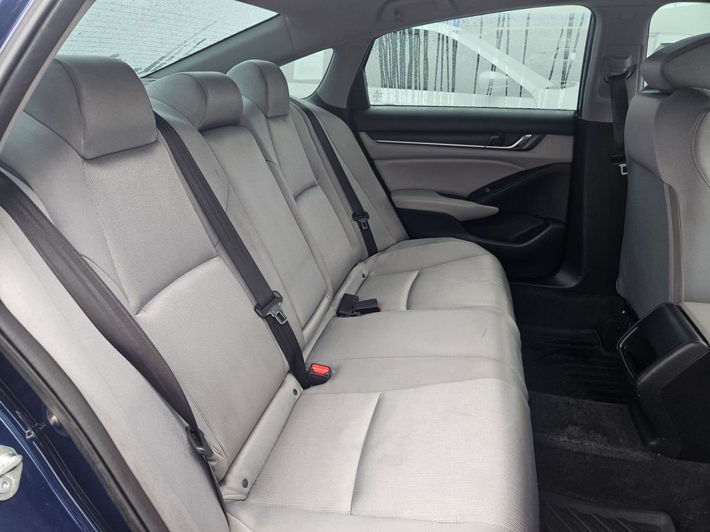 Used 2019 Honda Accord LX image 31