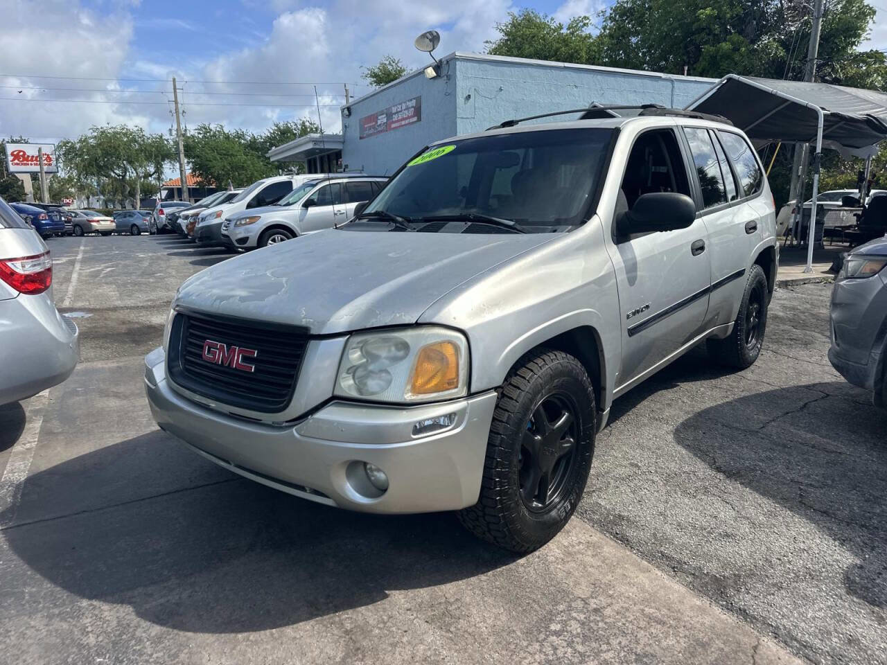 Used 2006 GMC Envoy SLE w/ Sle Preferred Equipment Group image 2
