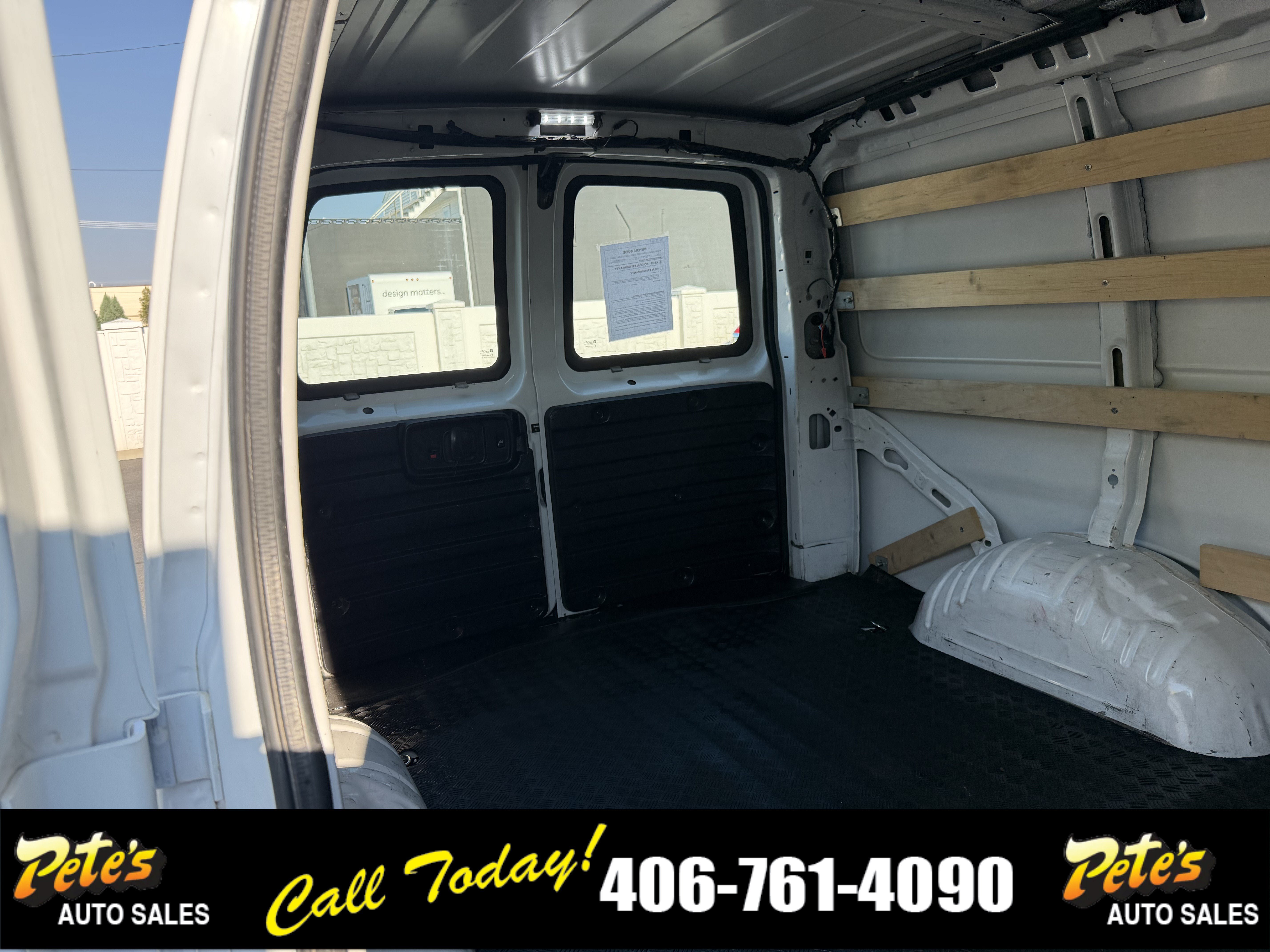 Used 2021 GMC Savana 2500 w/ Driver Convenience Package RWD image 11