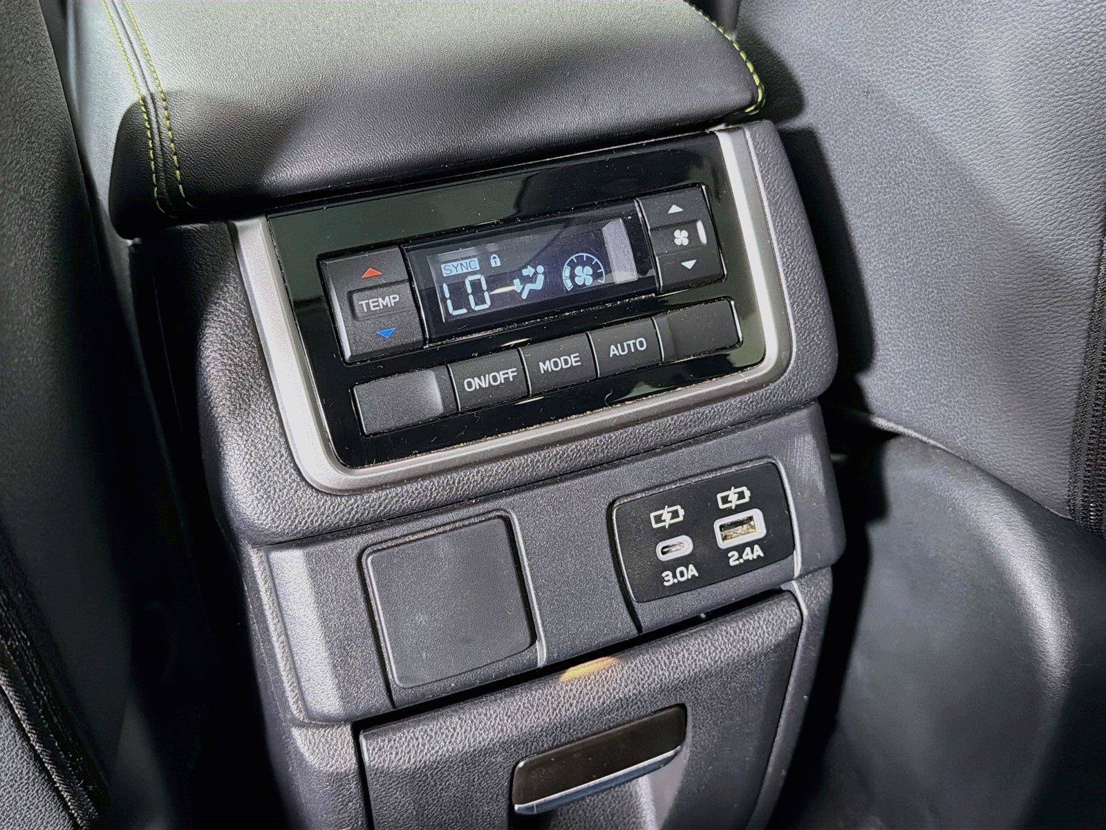 Used 2025 Subaru Ascent Onyx Edition AWD/4WD image 28