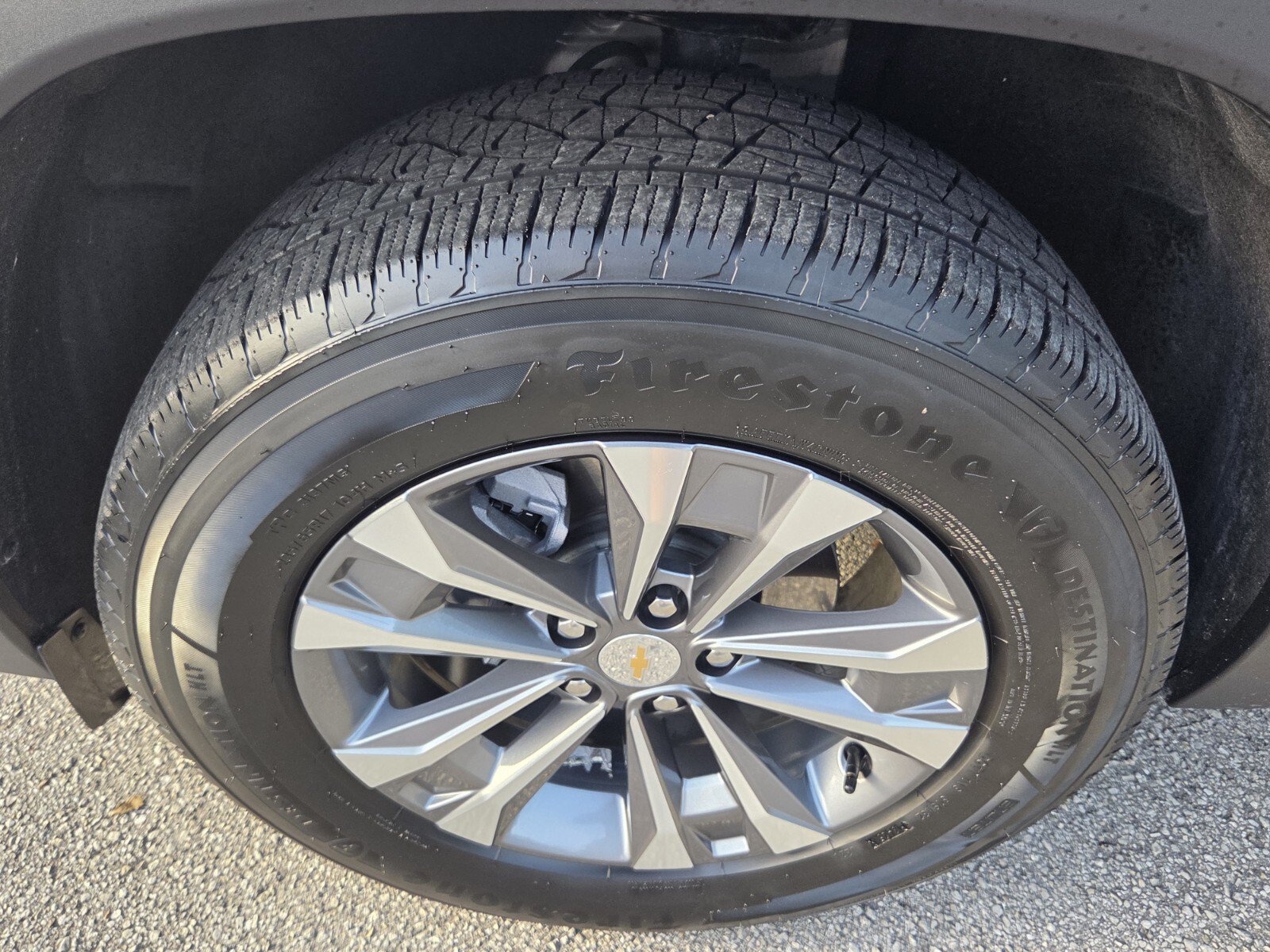 Used 2026 Chevrolet Equinox LT FWD image 11