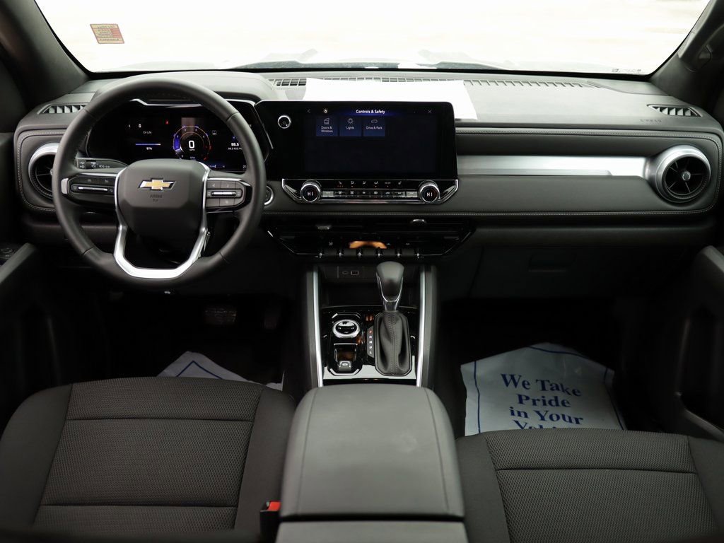 Used 2024 Chevrolet Colorado LT w/ LT Convenience Package II image 22