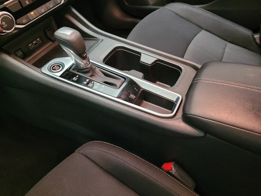 Used 2024 Nissan Sentra SV image 26