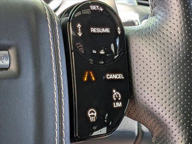 Used 2020 Land Rover Range Rover Sport SVR image 13