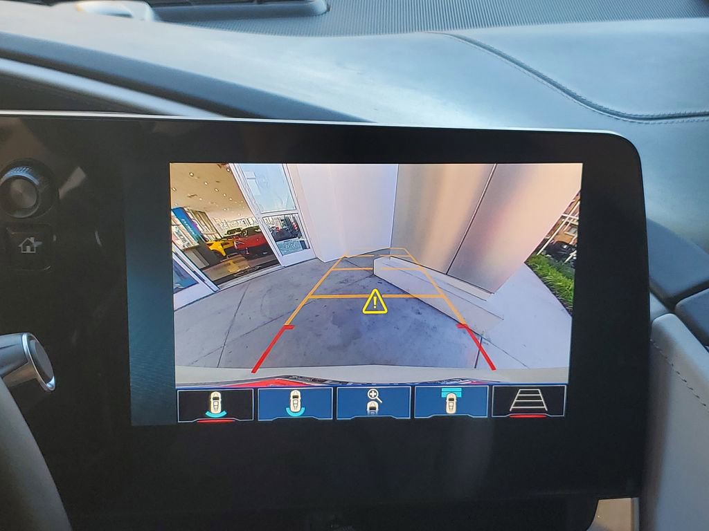 Used 2024 Chevrolet Corvette Stingray Premium Conv w/ Z51 Performance Package image 24