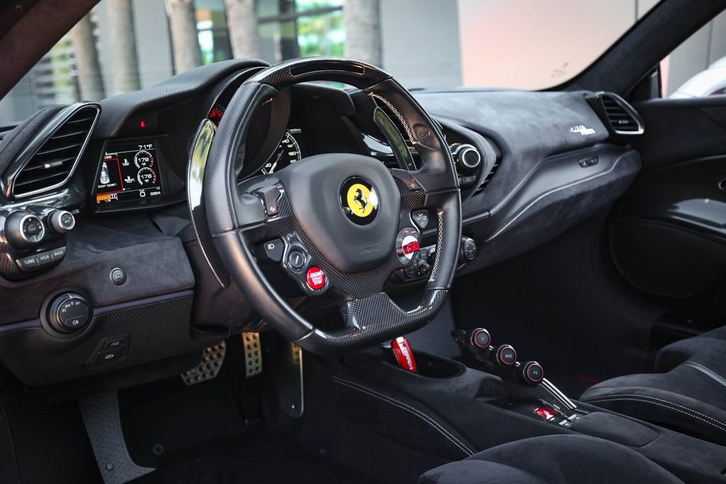 Certified 2020 Ferrari 488 Pista Coupe image 31