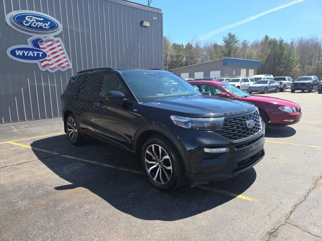 Used 2022 Ford Explorer ST-Line w/ Class IV Trailer Tow Package AWD/4WD image 3