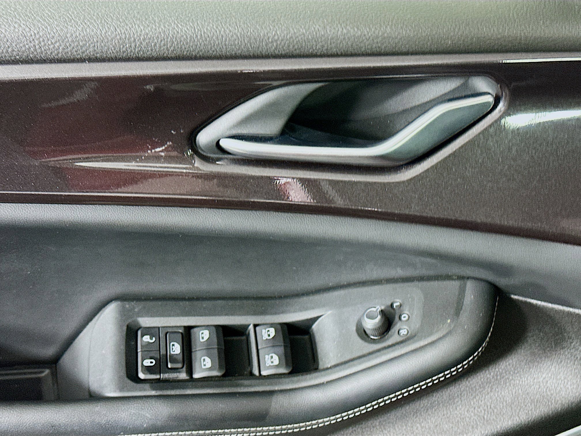 Used 2023 Jeep Grand Cherokee Altitude image 15