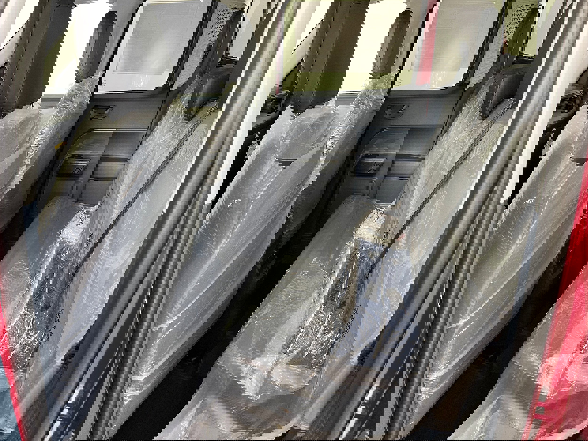 New 2025 Ford Maverick Lariat w/ Black Appearance Package image 4