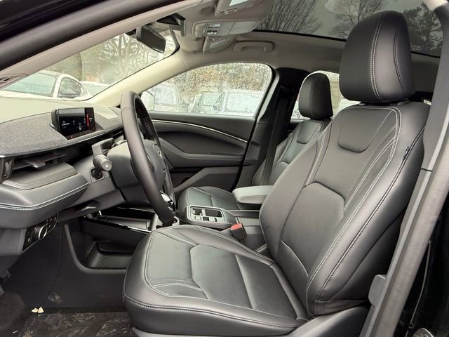 New 2026 Ford Mustang Mach-E Premium image 9