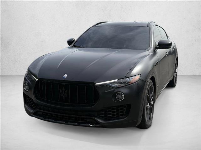 Used 2018 Maserati Levante GranLusso AWD/4WD image 5