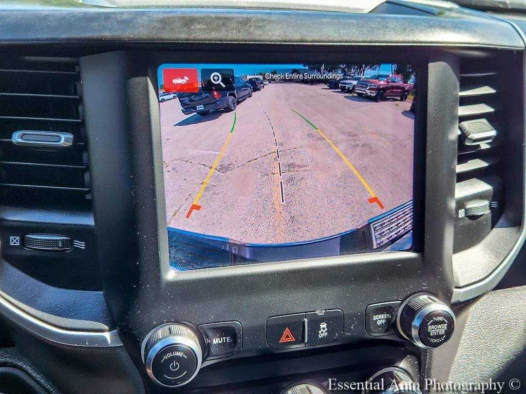 Used 2022 RAM 2500 Big Horn AWD/4WD image 15