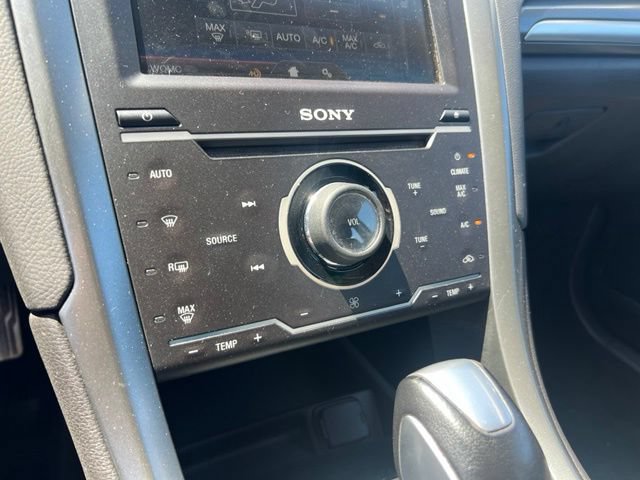 Used 2015 Ford Fusion Titanium FWD image 16
