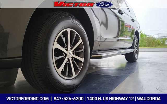 Used 2020 Ford Expedition XLT w/ Equipment Group 202A AWD/4WD image 6