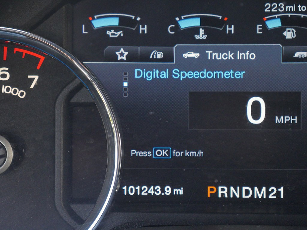 Used 2016 Ford F150 Lariat w/ Equipment Group 502A Luxury AWD/4WD image 33