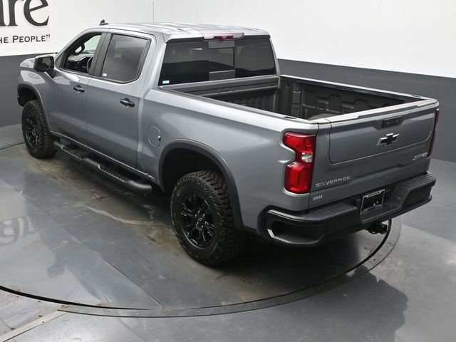 Used 2023 Chevrolet Silverado 1500 ZR2 image 40