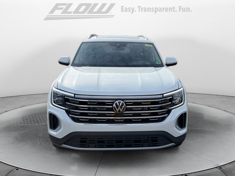 New 2026 Volkswagen Atlas SEL image 2