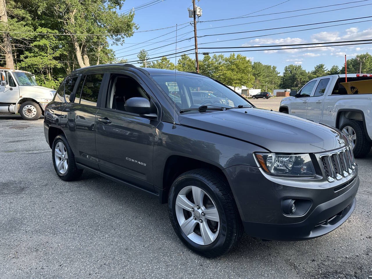 Used 2016 Jeep Compass Sport w/ Power Value Group AWD/4WD image 1
