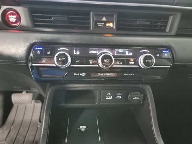 Used 2025 Honda Pilot Elite image 15