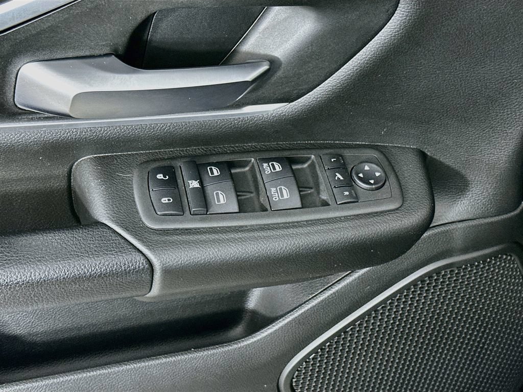 Certified 2022 RAM 1500 Big Horn AWD/4WD image 27
