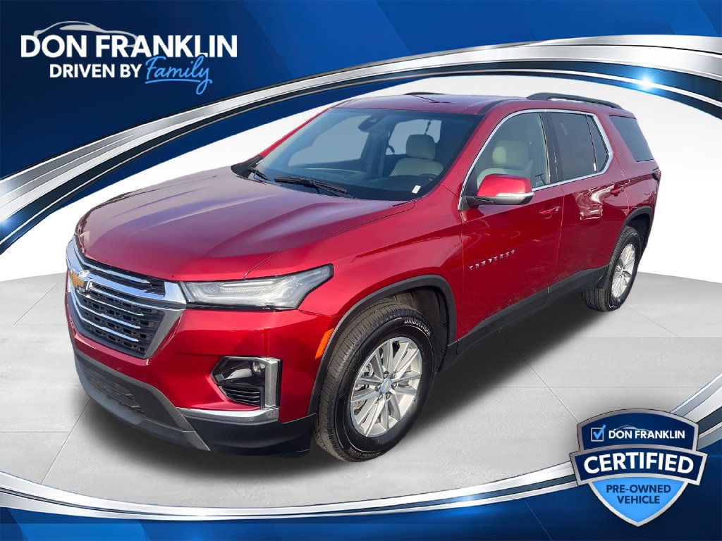 Used 2023 Chevrolet Traverse LT