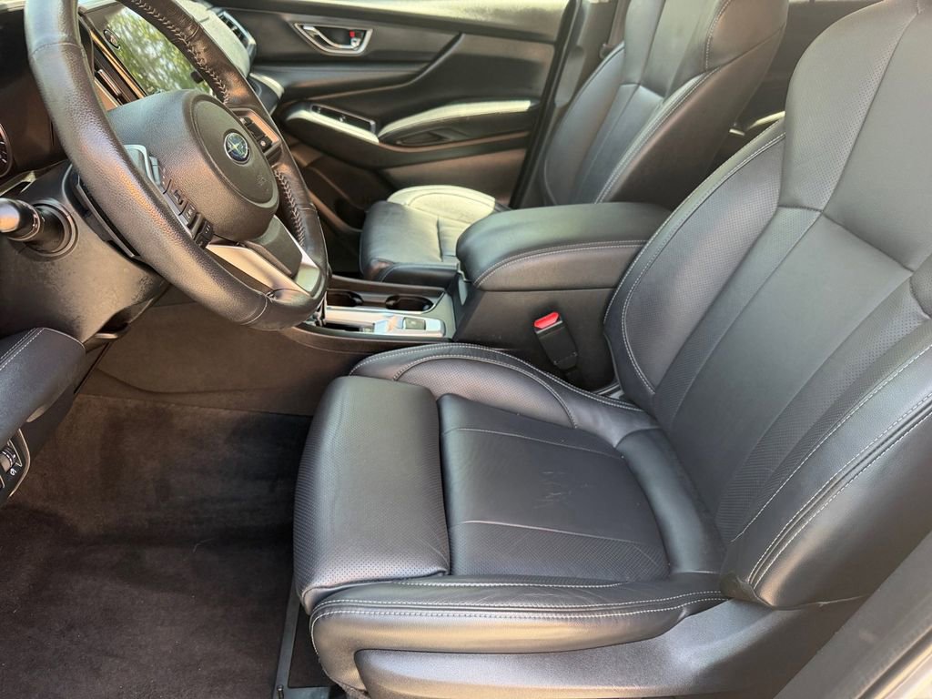 Used 2023 Subaru Ascent Limited AWD/4WD image 10