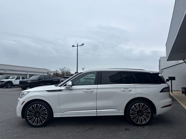 Used 2022 Lincoln Aviator Black Label w/ Dynamic Handling Package image 31