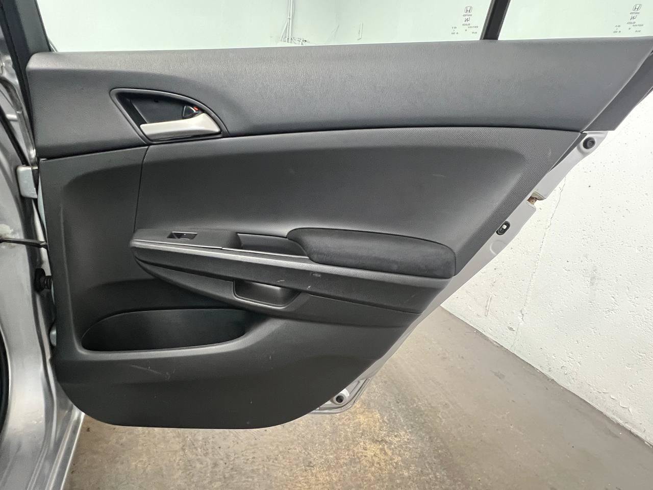 Used 2009 Honda Accord LX image 11