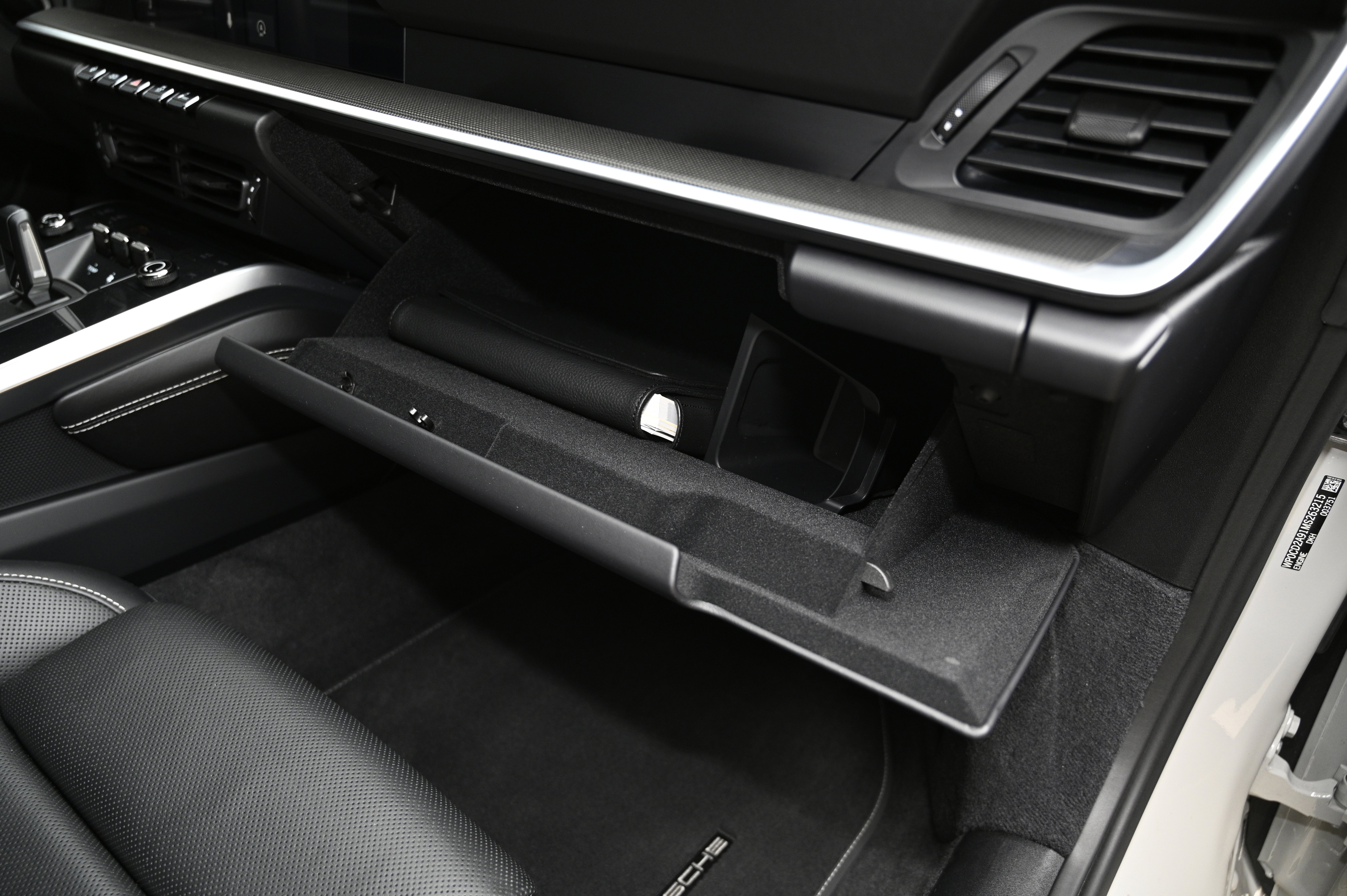 Used 2021 Porsche 911 Turbo S image 44