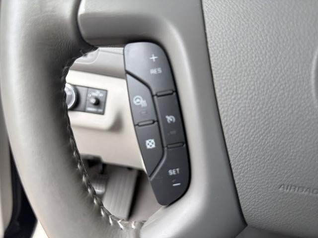 Used 2017 Buick Enclave Premium w/ Experience Buick Package FWD image 24