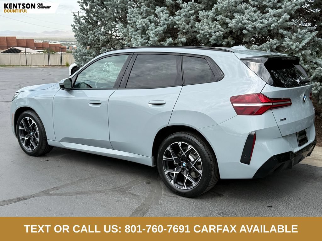 Used 2025 BMW X3 xDrive30i w/ Premium Package AWD/4WD image 5