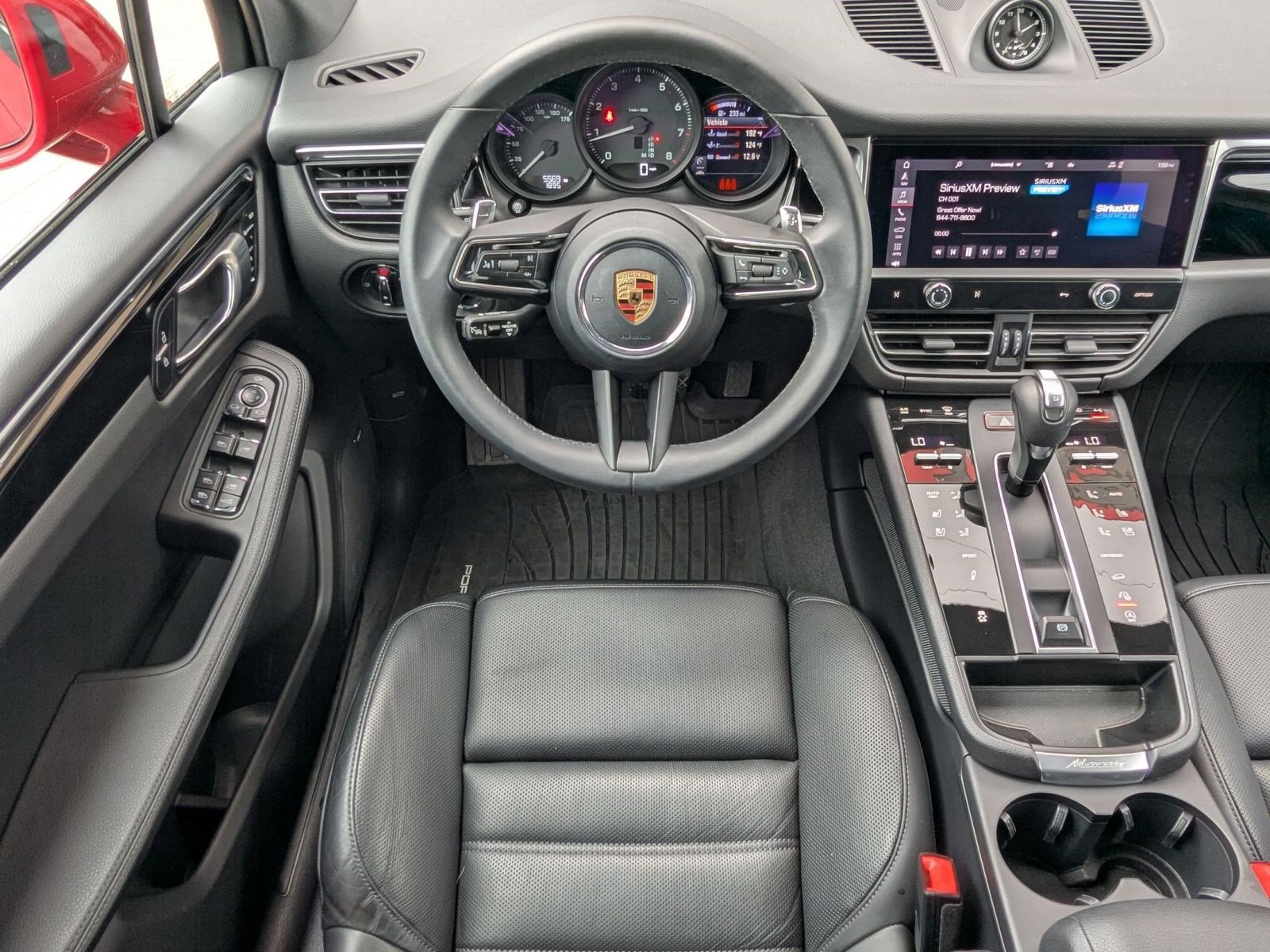 Certified 2026 Porsche Macan AWD/4WD image 14