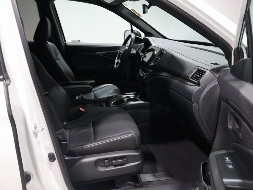 Used 2023 Honda Passport EX-L image 21