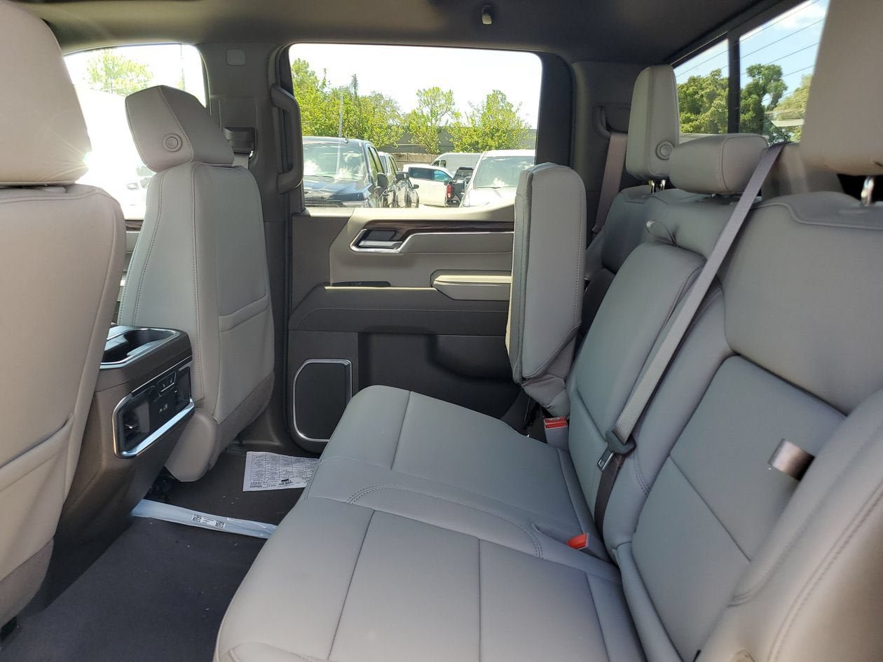 New 2026 GMC Sierra 1500 SLT w/ SLT Premium Plus Package AWD/4WD image 13