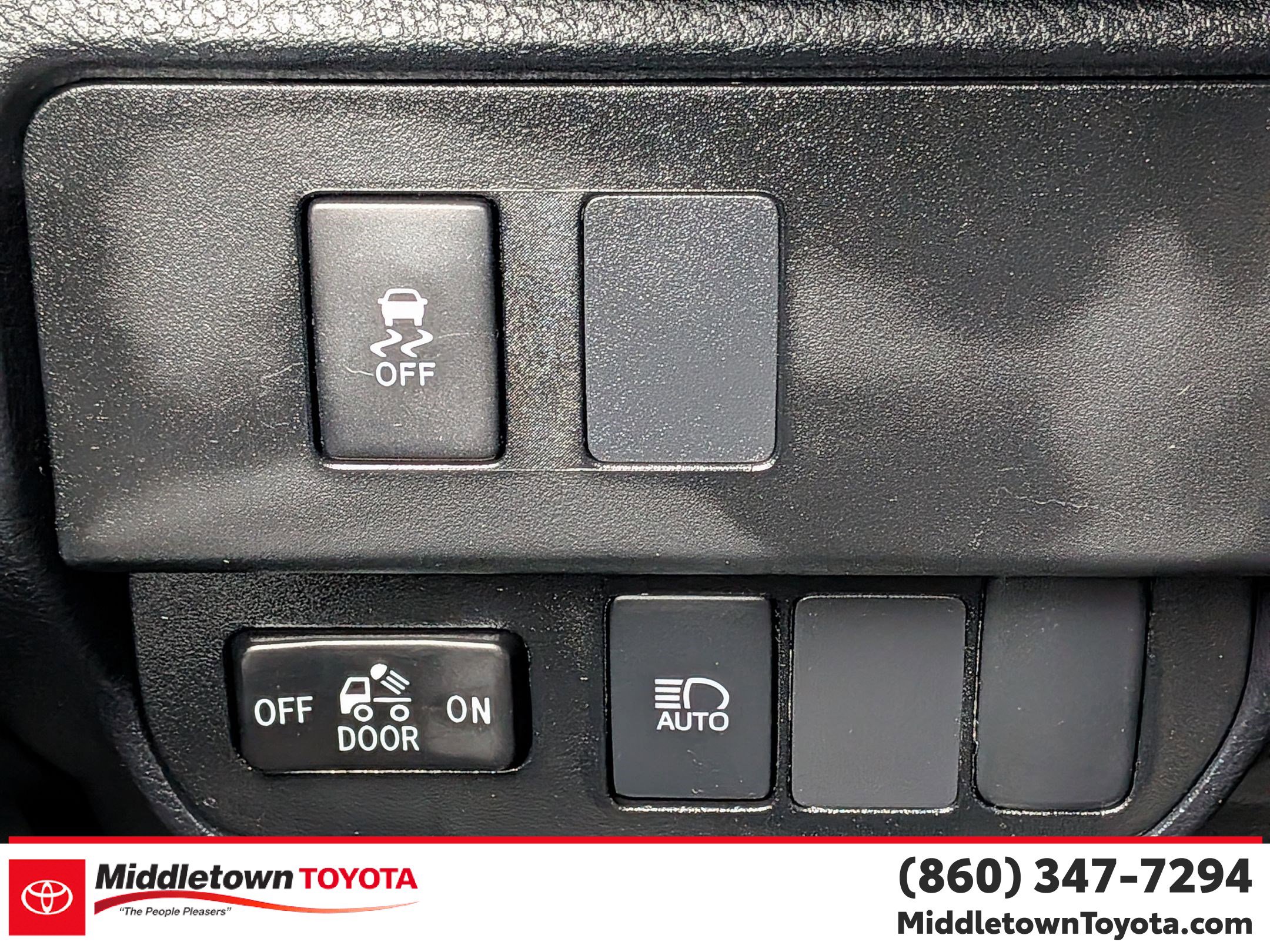 Certified 2023 Toyota Tacoma SR image 18