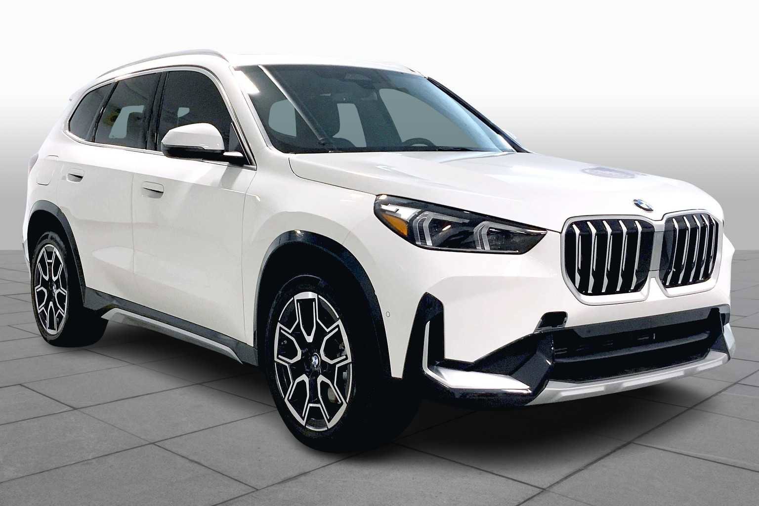 New 2026 BMW X1 xDrive28i w/ Convenience Package image 2