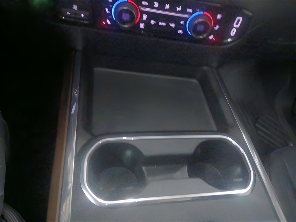 Used 2024 Chevrolet Silverado 2500 High Country w/ High Country Premium Package image 13