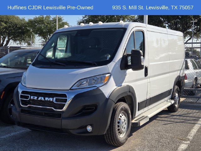 Used 2025 RAM ProMaster 2500 w/ U-Haul Equipment Group FWD image 3
